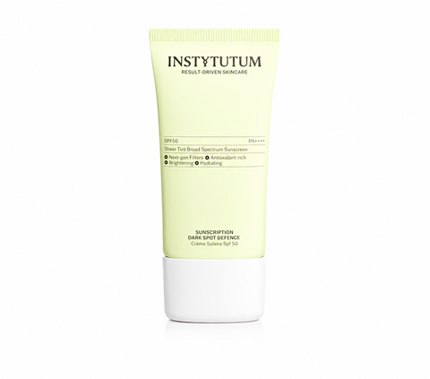 Sunscription dark spot defence SPF50 - Тонирующий SPF50 крем против пигментации и старения